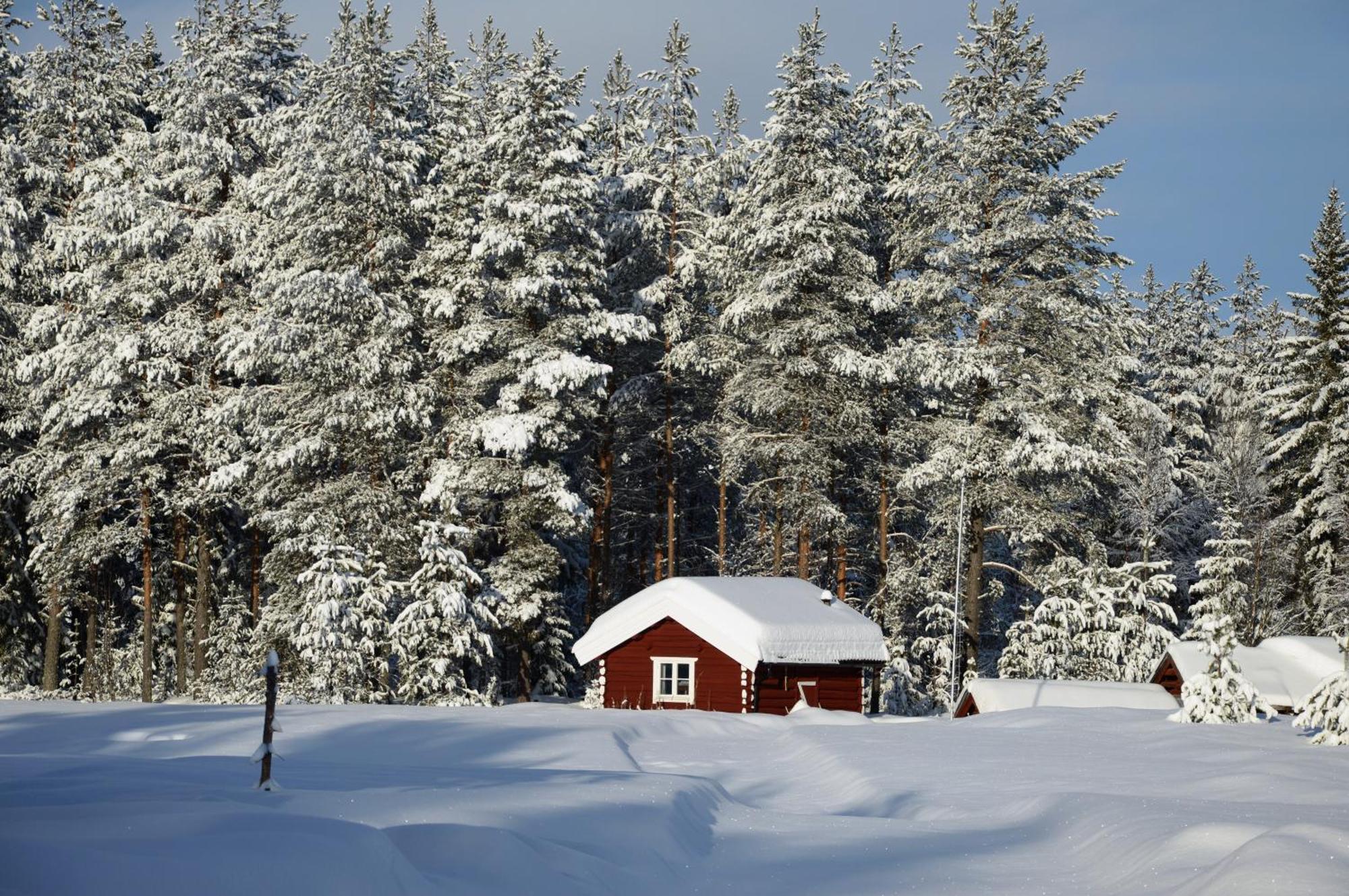 Hytte Anno 1721 Uten Internett, Strom, Vann - Men Med Rodmalt Utedo Ljørdal Zewnętrze zdjęcie